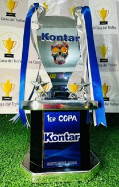 COPITA CHAMPIONS DE ACRILICO 37 CM X 17 CM - CSTF